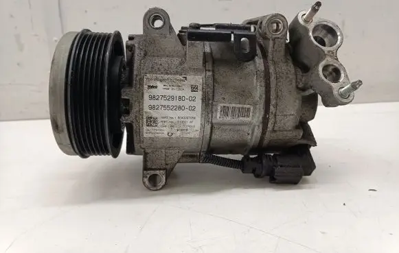 Opel Grandland X Air conditioning (A/C) compressor (pump) 9827529180