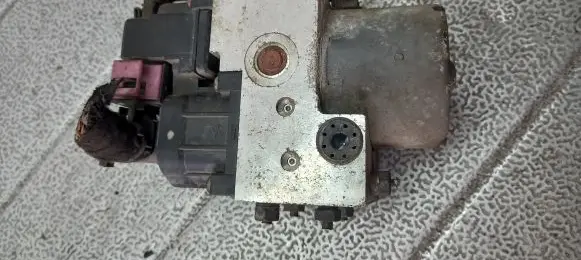 Opel Zafira A ABS Pump