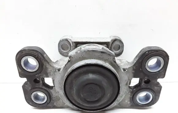 Volvo V70 Engine mount bracket 6G927M121RF