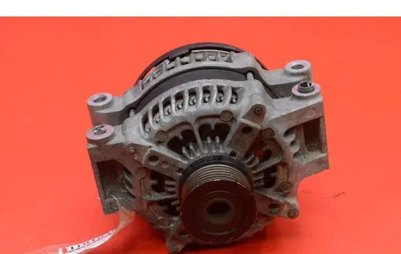 Jeep Grand Cherokee Generator/alternator P04801835AC