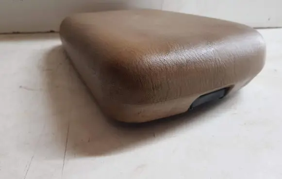 Jeep Grand Cherokee (WJ) Armrest