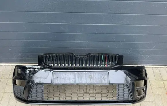 Skoda Octavia Mk3 (5E) Front bumper 5E0807221F