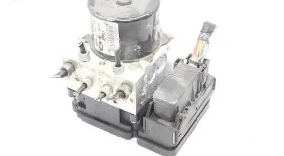 Land Rover Freelander 2 - LR2 ABS Pump 6G9N2C405DG