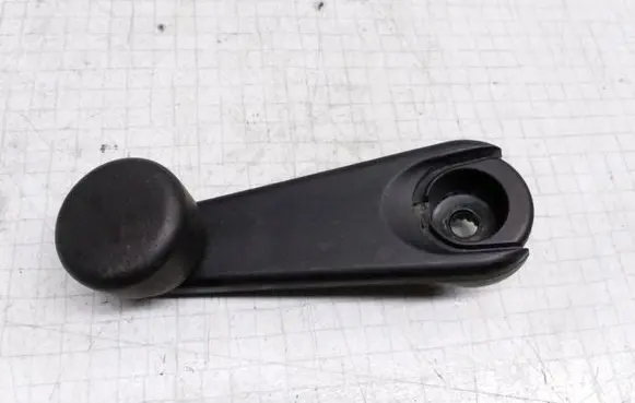 BMW 3 E46 Rear door window winding handle 513281225032