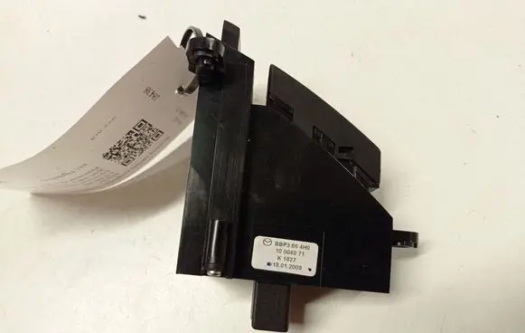 Mazda 3 II Hazard light switch BBP3664H0 10004071