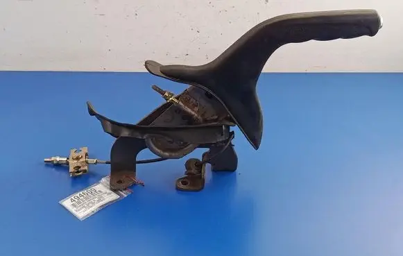 Hyundai Santa Fe Handbrake/parking brake lever assembly 