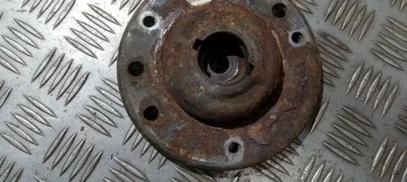 Opel Vectra C Coil spring mount 
