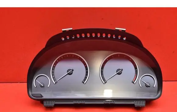 BMW 5 F10 F11 Speedometer (instrument cluster) 9285176