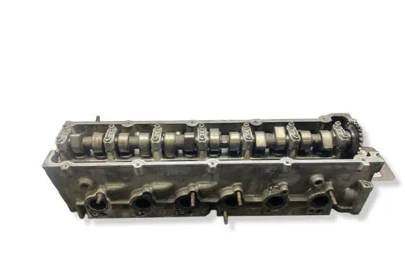 Opel Omega B2 Engine head 2247054