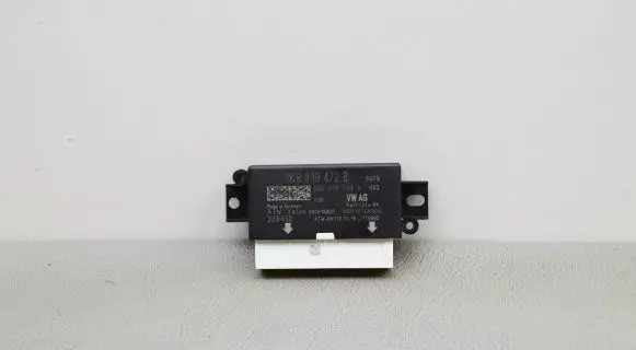 Volkswagen Jetta VI Parking PDC control unit/module 1K8919472B