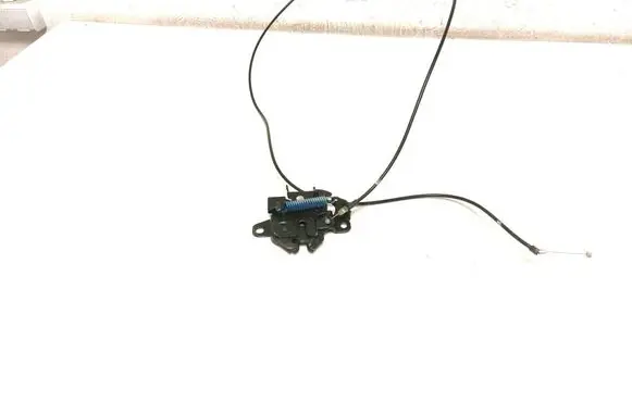 Toyota Avensis T270 Engine bonnet (hood) release handle 