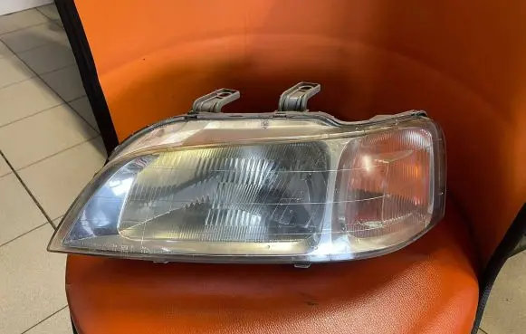 Honda Civic Headlight/headlamp 54532436 76FR88FR