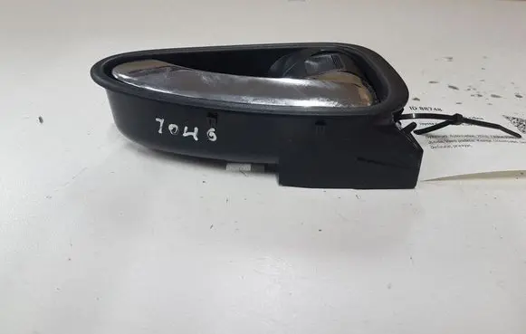 Toyota Avensis T270 Loading door interior handle 6920505051 76693A2