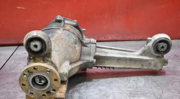Jeep Grand Cherokee (WK) Front differential P52111938AC