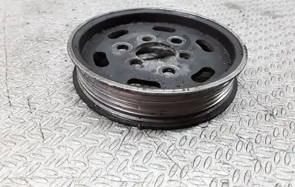 Volkswagen PASSAT B5 Power steering pump pulley 038145255B