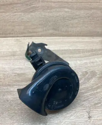 Volkswagen PASSAT B6 Horn signal 3C0951223 4D0971992 WithPlug