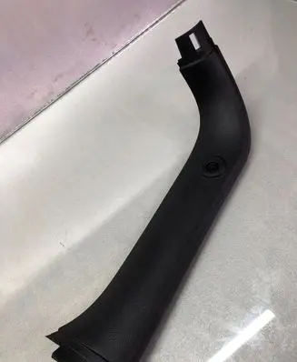 Mini One - Cooper F56 F55 Tailgate/trunk side cover trim 7318939