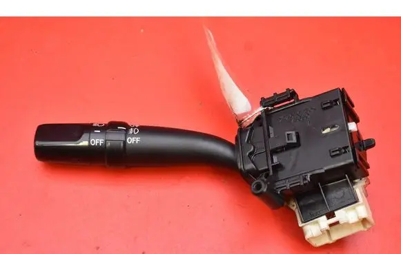 Volkswagen PASSAT B5.5 Headlight wiper switch 173650A