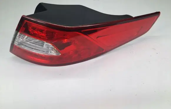 KIA Optima Rear/tail lights