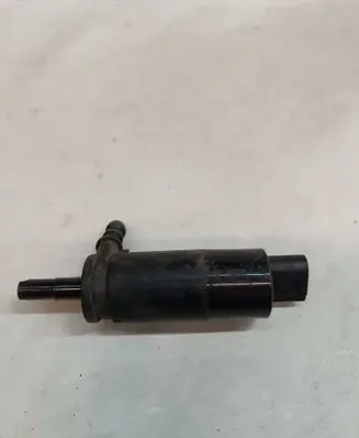 BMW 5 E39 Headlight washer pump 67128377613