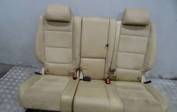 Volkswagen Golf Plus Second row seats