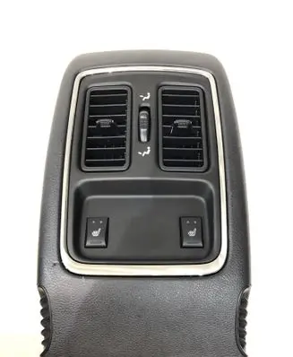 Jeep Grand Cherokee Rear air vent grill 