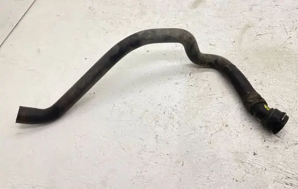 Volkswagen PASSAT B6 Engine coolant pipe/hose 1J0121619