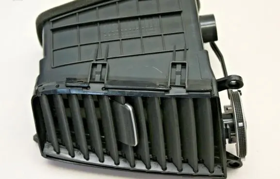 Hyundai Santa Fe Dash center air vent grill 974202B000