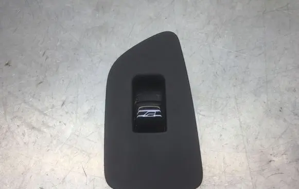 Volvo XC90 Electric window control switch 31376458 19W365