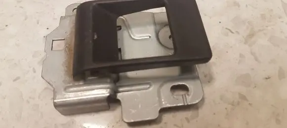 Land Rover Discovery Rear door interior handle