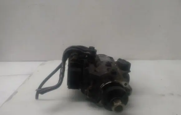 Opel Zafira A Fuel injection high pressure pump 0470504214 5000202010