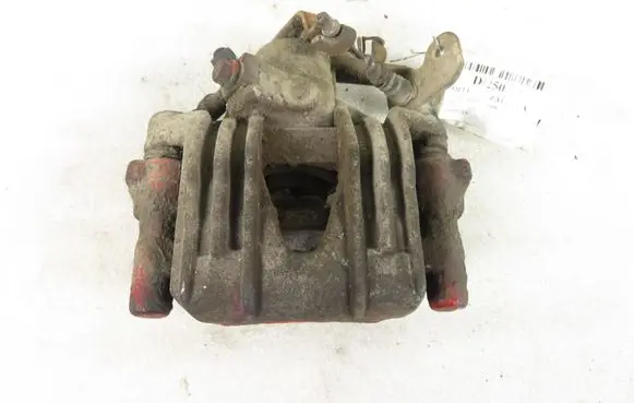 Opel Zafira A Rear brake caliper