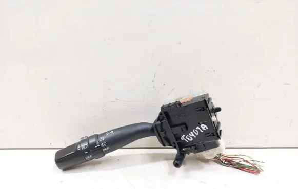 Toyota Avensis T250 Indicator stalk 173650