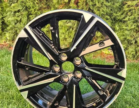 Peugeot 3008 II R18 alloy rim 9860610880