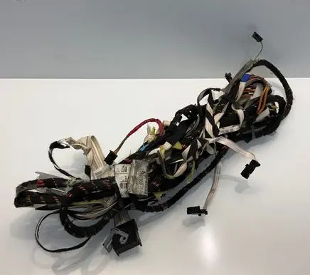 Mercedes-Benz ML W164 Front seat light A1645405406 ZGS007 A1645402707