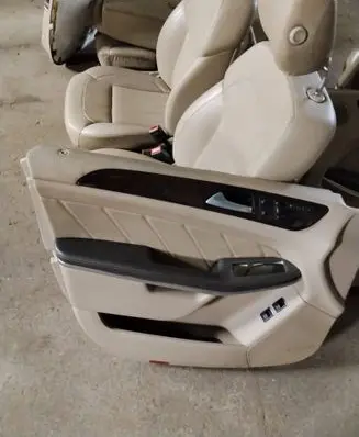 Mercedes-Benz GL X166 Seat set
