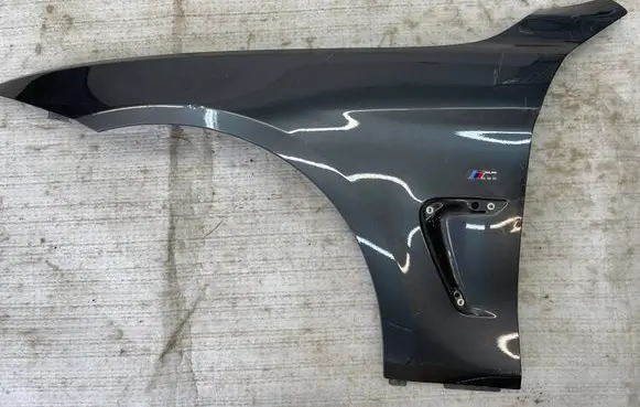 BMW 4 F32 F33 Fender 54137330549