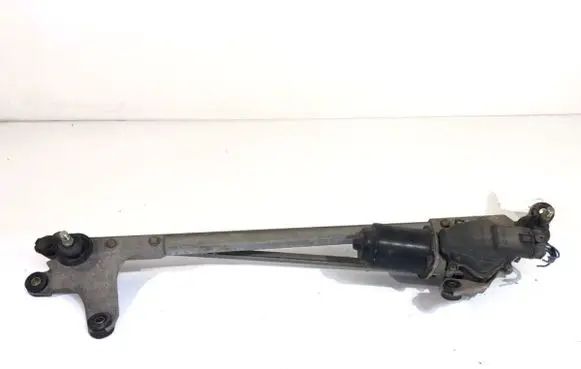 Front wiper linkage and motor