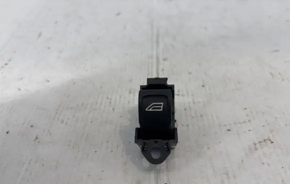 Volvo XC70 Electric window control switch 30773272 90363092320015 03453310