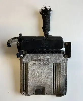 Audi Q7 4L Engine control unit/module 03H906032BG 03H906032G 0261S02437