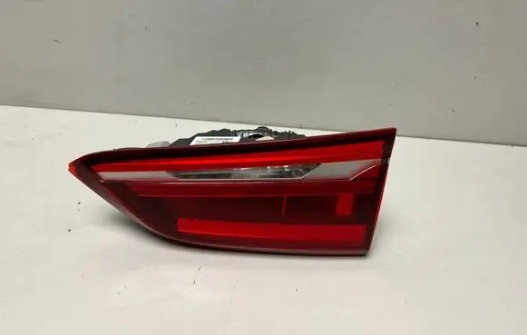 BMW X1 F48 F49 Tailgate rear/tail lights 7350696 2710634