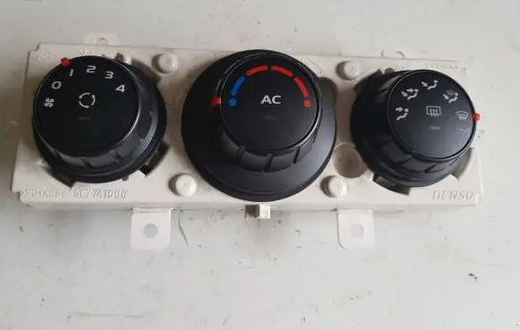 Opel Movano B Climate control unit 275100013R 5L7740000 088091