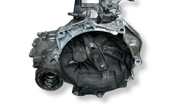 Seat Ibiza IV (6J,6P) Manual 5 speed gearbox LMG 02T300058