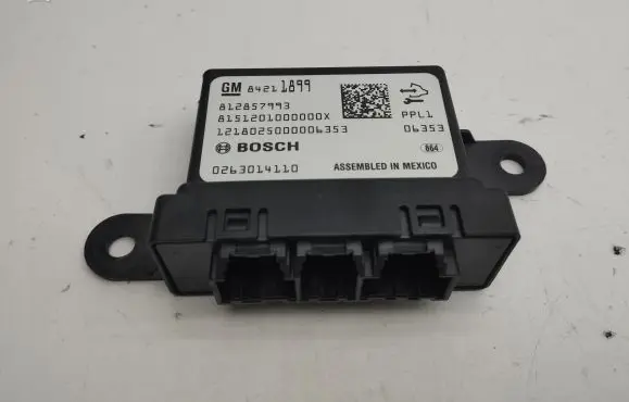 Opel Insignia B Parking PDC control unit/module 84211899