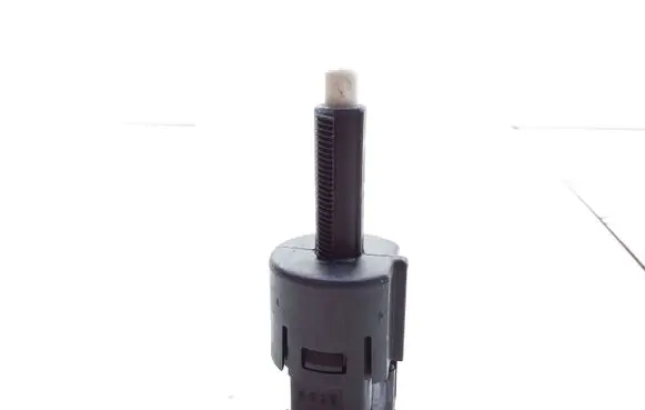 Mitsubishi Galant Brake pedal sensor switch CS500
