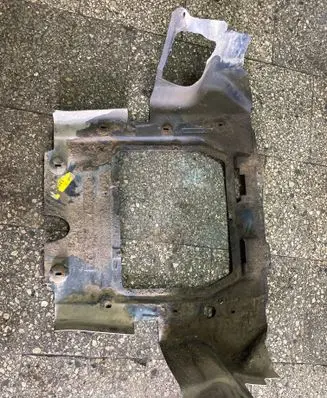 Opel Zafira A Engine splash shield/under tray