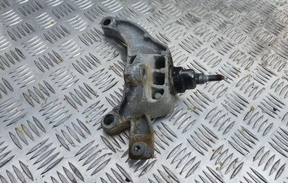 Renault Kadjar Gearbox mounting bracket PU7289