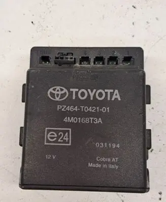 Toyota Avensis T250 Parking PDC control unit/module 4M0168T3A