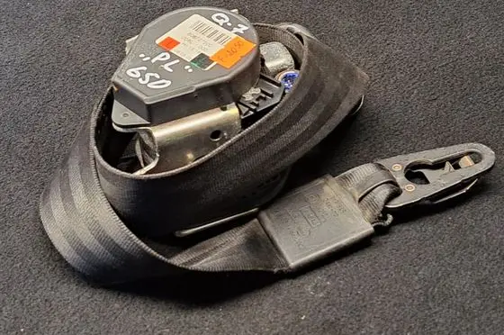 Audi Q7 4L Front seatbelt 4L1857705