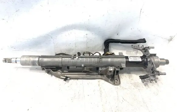 BMW 1 E81 E87 Steering wheel axle 831401084515 LS67827630F 82000702793